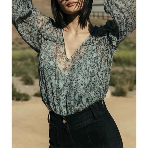 NWT Cleobella Loretta Iris Floral Print Chiffon Puff Sleeve Blouse - Picture 3 of 9